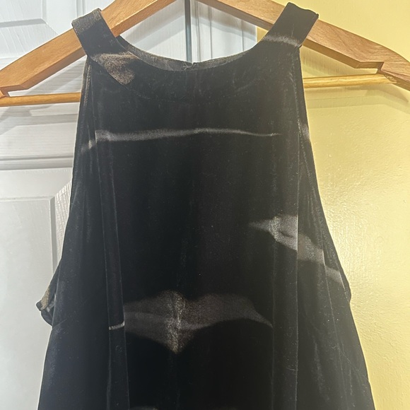 Nanette Nanette Lepore velvet halter top with lace trim size M - Picture 3 of 8